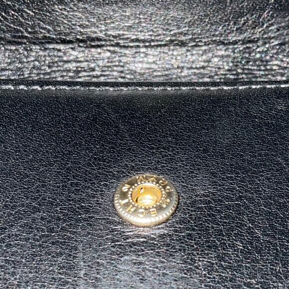 GUCCI Vintage Black leather trifold wallet with Front Bamboo Accent - Picture 5 of 15